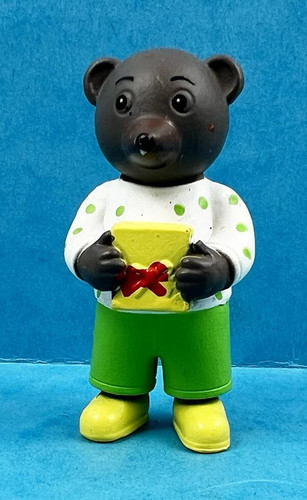 Les mondes petit ours brun - ours,