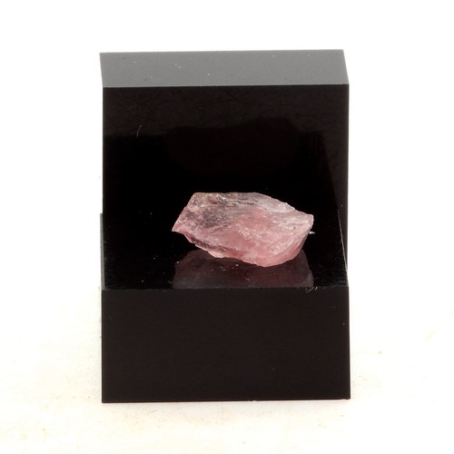 Fluorite rose ct massif - ct.,