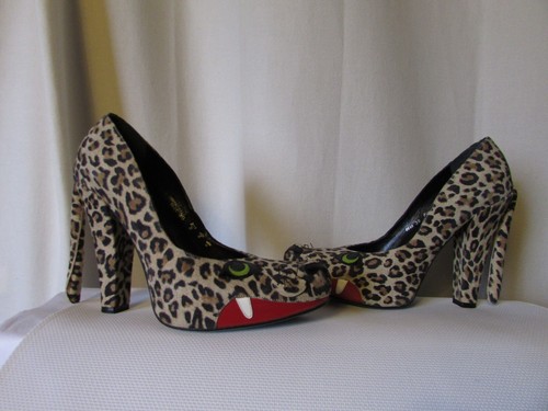 Rare étonnante paire - et,