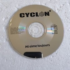CD sans boitier ni jaquette - Musique des Iles CYCLON Mi Aime Toujours 4 Titres