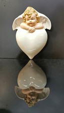 9924037 Porcelaine Figurine