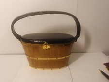 Rare sac Pique-nique des années 50 en très bon état cuir, bois et miroir