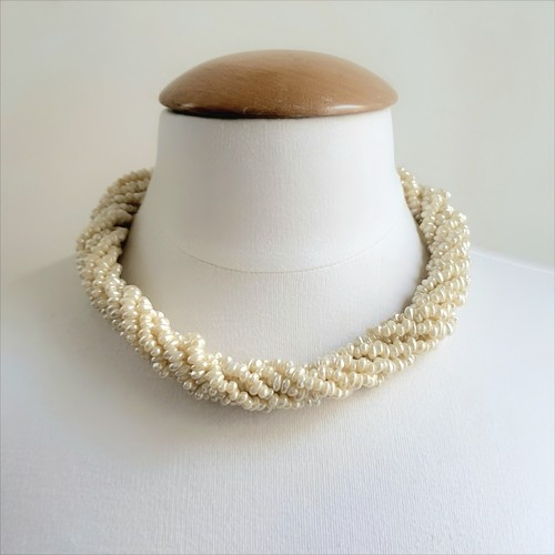 Collier ras cou multirangs - cou,