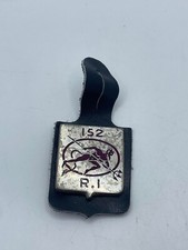 MILITARIA ANCIEN INSIGNE 152e R.I G477 REGIMENT D'INFANTERIE COLMAR (68)
