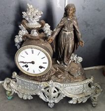 Ancienne horloge fin 19ème régule Jésus à restaurer ou pour pièces Pendule   C37