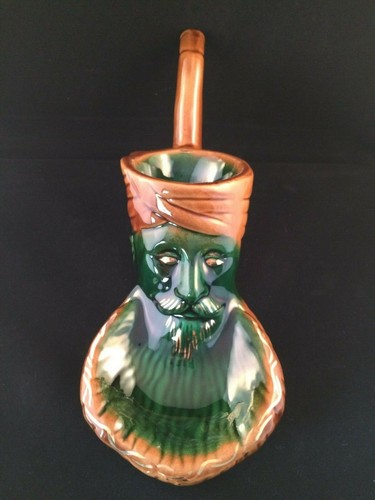 Repose pipe fakir pot a - pipe,