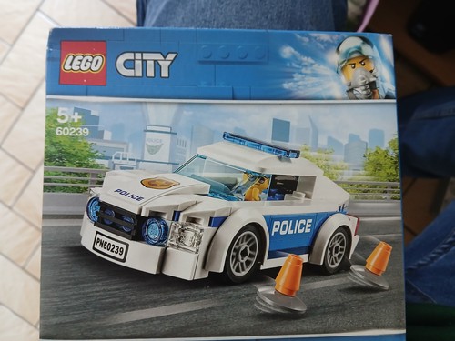 Lego city 60239 voiture de - lego,