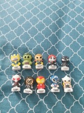 Série complète 10 fèves Marvel mania chibi Mini Héros avenger 2022