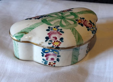 ancienne boite à bijoux en