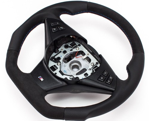 Tuning volant alcantara - volant,