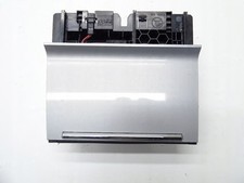 Cendrier plateau Skoda 5E2863077B Octavia III anglais d'occasion 