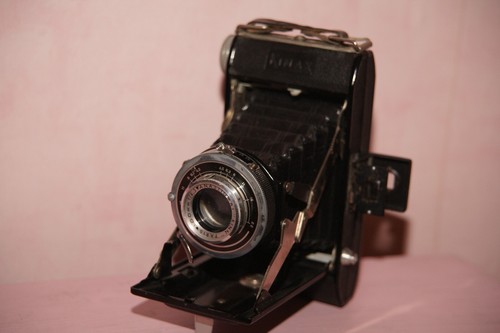 Appareil photo ancien - , à
