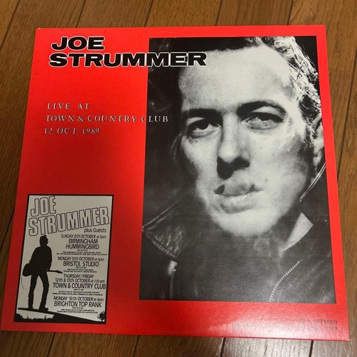 Joe strummer live town - strummer,
