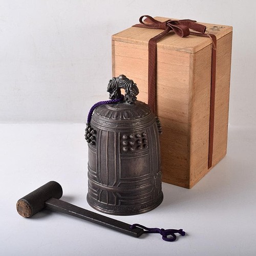 Ustensile bouddhisme cloche - de,