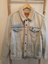 SUPREME x LEVI'S BLEACHED SHERPA TRUCKER JACKET SIZE L WORN ONCE CDG TNF