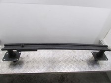 Renfort pare choc avant