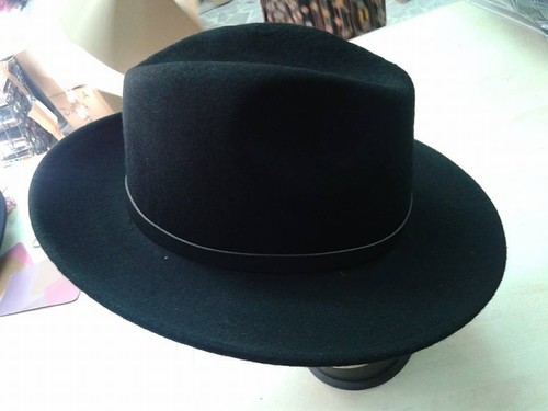 Chapeau bracelet modèle - bracelet,