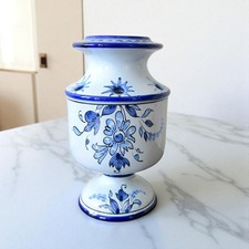 Nevers. Montagnon. Vase en