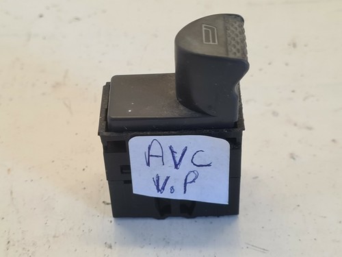 Bouton avant conducteur - , vitre