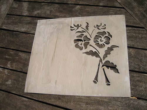 Ancien pochoir motif fleurs - ancien,