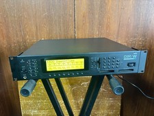 Korg 01R/W MUSIC WORKSTATION