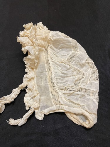 Coiffe ancienne brodée - ancienne,