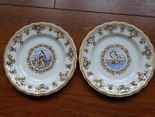 MOUSTIERS STYLE OLERYS 2 BELLES ASSIETTES PLATES EN FAIENCE