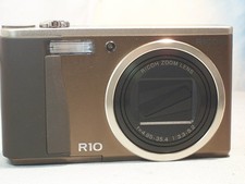 Ricoh R10 compact numérique / digital compact 10MP – Rare –
