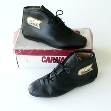 Chaussures de cyclisme ancienne vintage en cuir CARNAC montante fourrée neuve