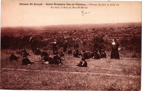 Old postcard maison - postcard,