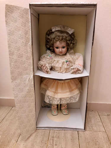 Franklin heirlom doll - heirlom,