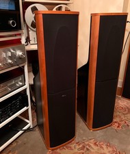 Beautiful Mirage OM-7 Towers