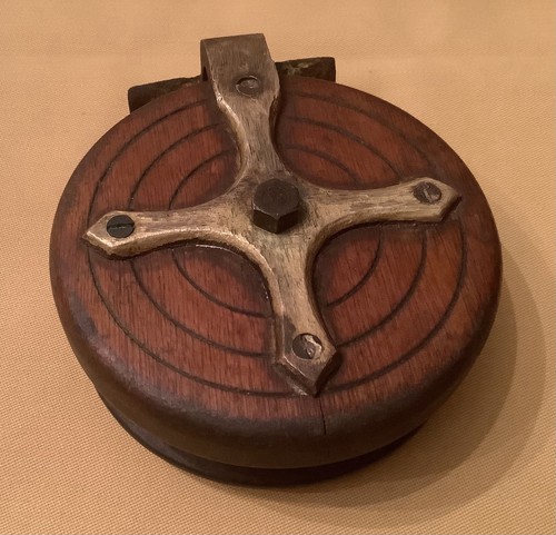 Moulinet ancien bois et - moulinet,