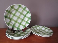 5 assiettes plates + 3 creuses