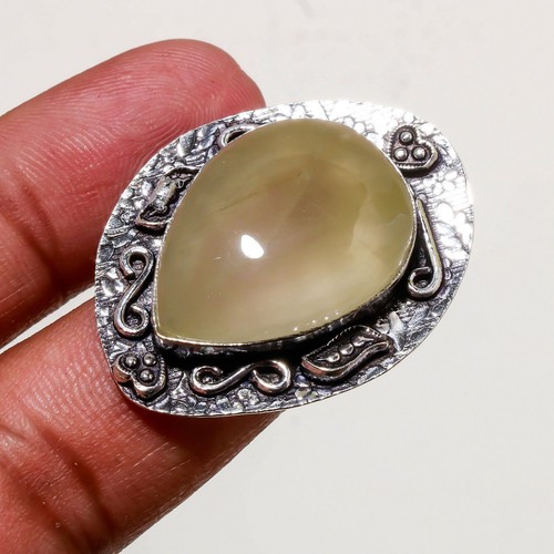 Bague pierre précieuse