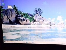 medion akoya p8610   1to ssd/4ram         18.4" grand ecran