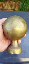 ANCIENNE BOULE D ESCALIER EN LAITON RAMPE SPHERE