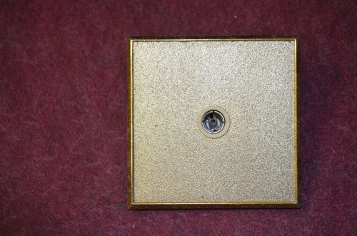 Ancienne prise television - ancienne,
