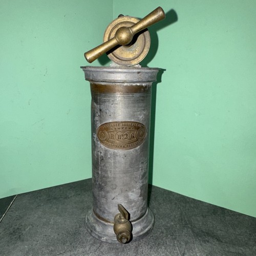 Ancien irrigateur médical - ancien, dr