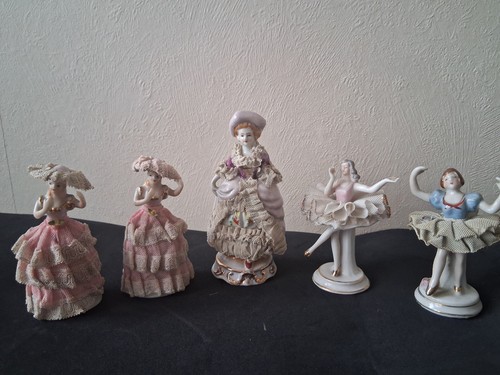 Figurines danseuses et - 5,