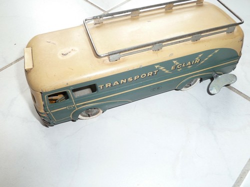 Camion éclair charles - ,
