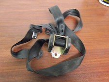 ceinture arriere droit coté