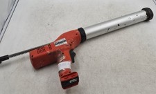 Milwaukee PCG 14.4 Calfatage