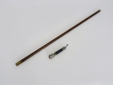 Canne de marche à système de peson en bois début XXème