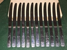 MENAGERE 12 Couteaux  en Metal  Vintage