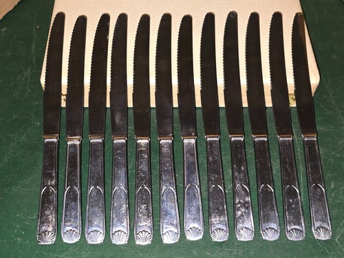 Menagere couteaux en metal - ,