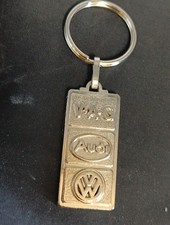 Porte-clé V.A.G AUDI VW EN Métal chromé
