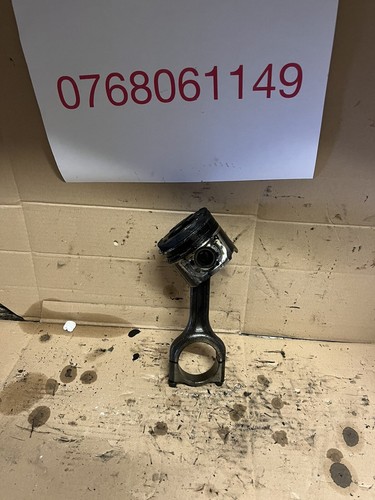Piston moteur avec bielle - avec,
