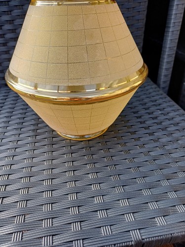 Joli globe tulipe - obus, ancien