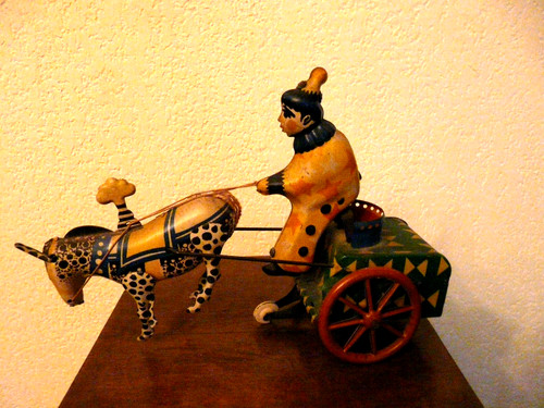 Ancien jouet mecanique - ancien, a